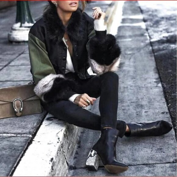 Maiden Lane Solid Black Ankle Boots w/ Snake Heel NWOT, Size: 6M - Picture 9 of 9